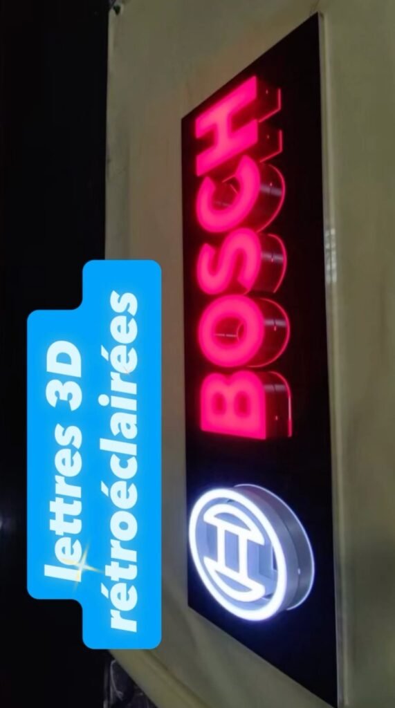Lettres 3D en acrylique rétroéclairées en rose